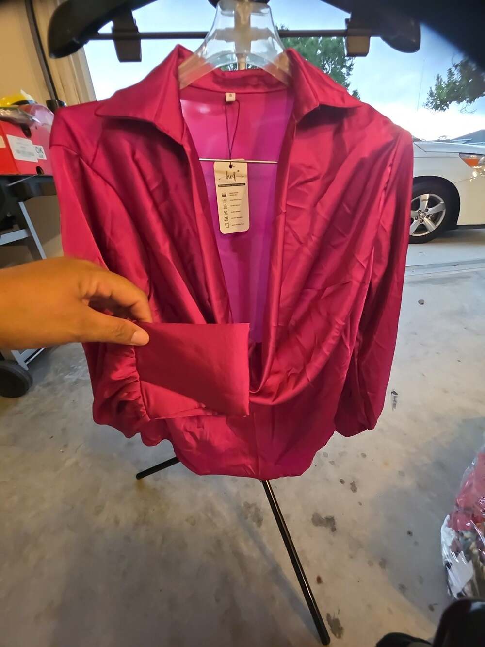 BWQ Magenta Pink Satin V-Neck Draped Long Sleeve Blouse Size S
